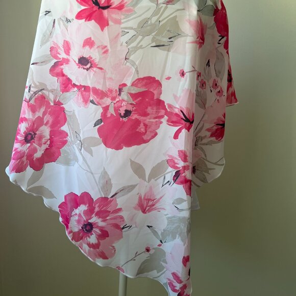🌸Laura's Floral Short Sleeve Top, Loose Fit, Elegant & Stylish Sz XS - Picture 5 of 11